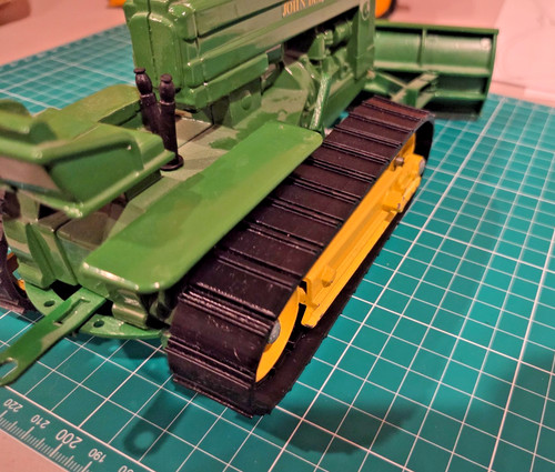Replacement track set for ertl - for,