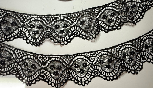 Dentelle ancienne guipure - dentelle,