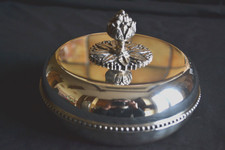 Boite bonbonnière métal