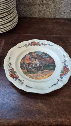 Assiette décorative vintage