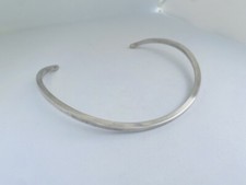 Collier torque minimaliste JM