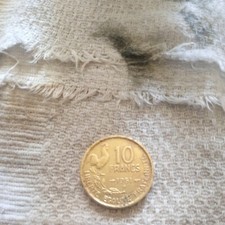 Pièce 10fr De 1951 B.