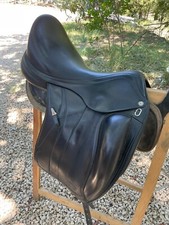 Selle de dressage Equipe Viktoria 17'5 