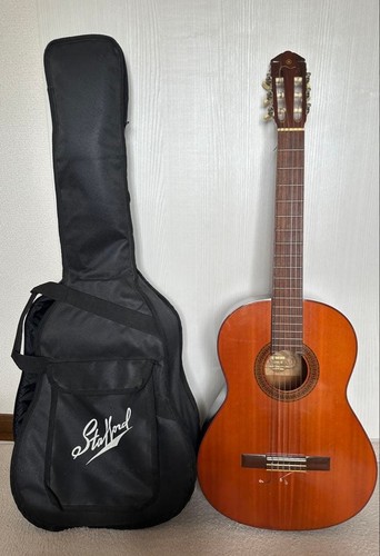 Guitare classique vintage