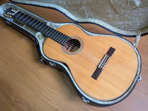 Guitare classique kazuo - classique, yairi