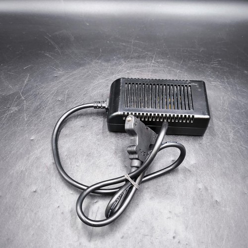 Chargeur batterie 12v 4a - batterie,
