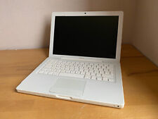 PC Portable Apple MacBook 2007 A1181 13" Intel Core 2 Duo