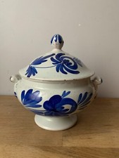 ancienne petite soupière