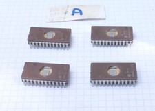 1x Hitachi HN462716G EPROM. Prix pour une pièce.