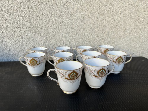 Lot tasses café en - de, 10