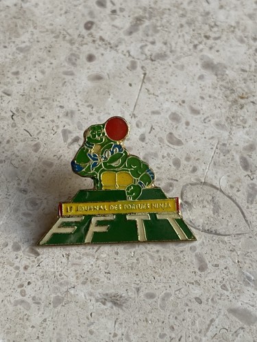 Pin tortues ninja fftt - pin’s,