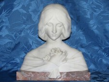 02F11 ANCIENNE STATUE