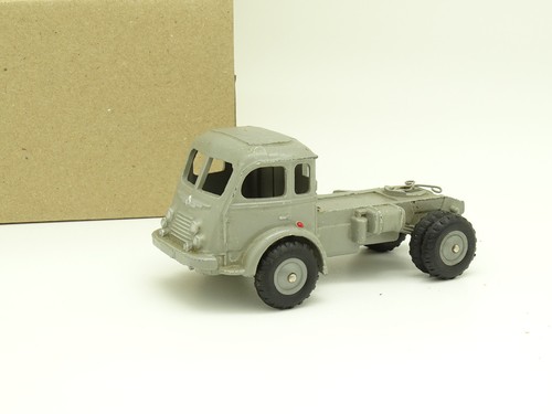 Cij renault tracteur - 1/50,