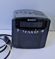 Radio réveil  SONY Digicube noir FM MW LW réf icf C102L fonctionne