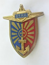 INSIGNE ARTILLERIE 8° RA Y. DELSART ETAT EXCELLENT