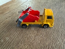 Majorette n° 241/245, camion Ford jaune avec benne rouge, 1/100e