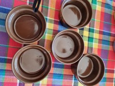  5 ramequins  Résistants a la