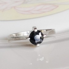 Bague en argent sterling 925 et onyx noir facetté Taille: 50