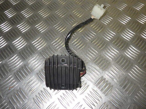 Yamaha 600 fazer regulateur - 600,