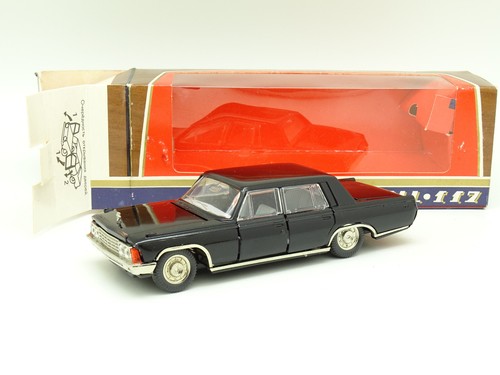 Ussr russie saratov zil - russie, 1/43