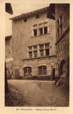 PEROUGES Maison Vernet