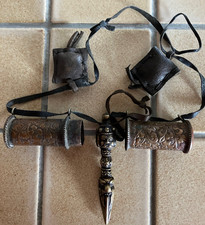 CYLINDRE METAL AMULETTE