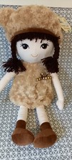 Peluche poupée Lucile 60 cm robe et bonnet fourrure beige FX Toys