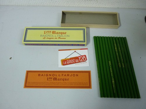 Ancienne boîte crayons - boîte, de