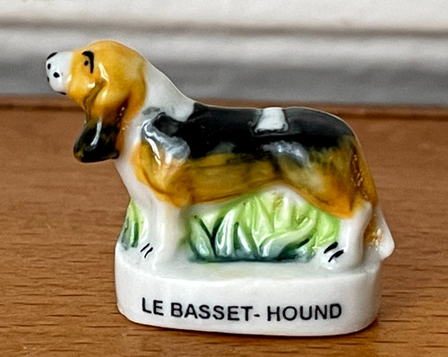 Fève chien basset hound - basset,