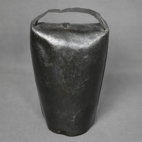 Ancienne cloche fer forgé - ancienne,