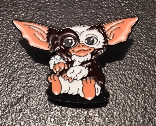 Pin dessin animé film - pin’s,