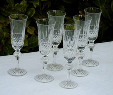 Service de 6 flûtes à