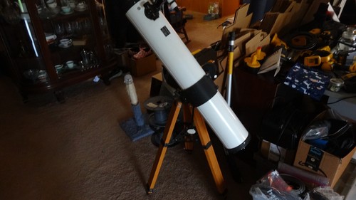 Crescent reflector telescope - crescent,