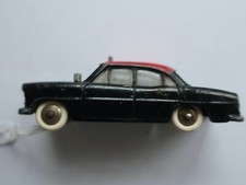 Dinky - Toys,  réf. n°24ZT , : SIMCA  Ariane  "TAXI"  ,  made in France.