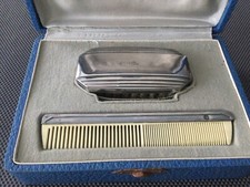 nécessaire de coiffure En Argent