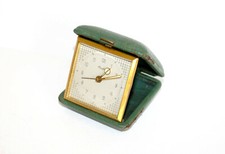 ANCIEN REVEIL DE VOYAGE - KIENZLE FOREIGN - ALLEMAGNE - EN CUIR – FONCTIONNE !