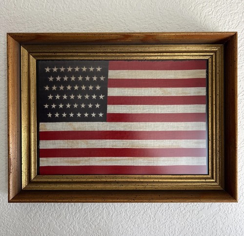 Staggered star american - staggered,