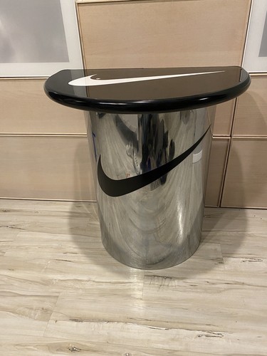 Rare vintage nike table - 1,