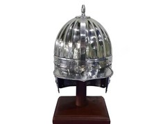 Casque de hussard médiéval -