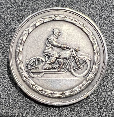 Medaille artistique ancienne - medaille,