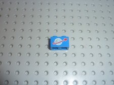 LEGO Bleu Brick with Classic