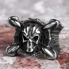 Bague bouclier crâne Sculpt