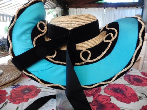 Ancien chapeau bourbonnais 2 - ancien,