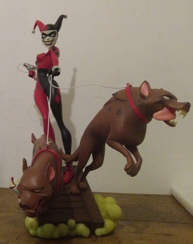 Statue harley quinn exclusive - statue,