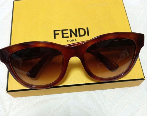 Lunettes soleil fendi - lunettes,