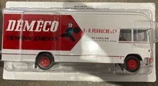 Miniature IXO Camion BERLIET GBK 75 Déménagement DEMECO 1969 Echelle 1/43e