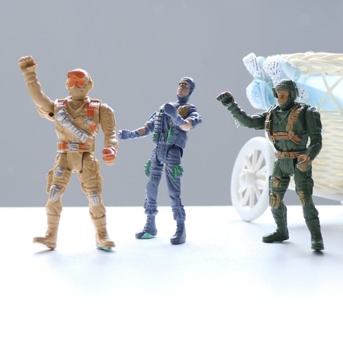 Plastique 9cm special - special, force