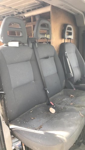 Siege avant droit banquette - avant,