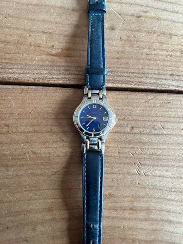 Montre bracelet n2038 - montre,