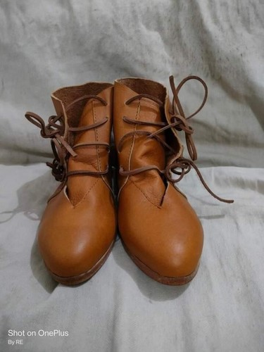Chaussures médiévales